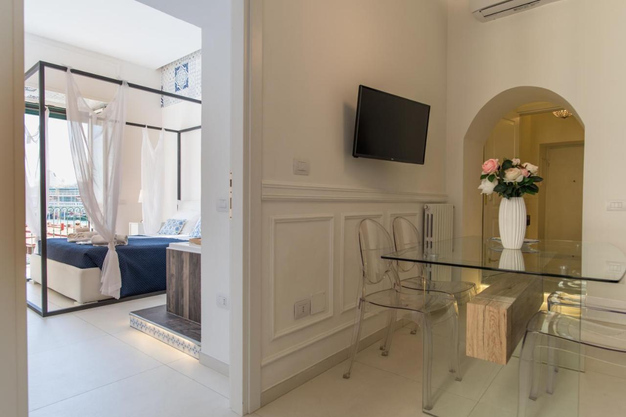 Relais Mareluna - Luxury Apartments Salerno Bagian luar foto